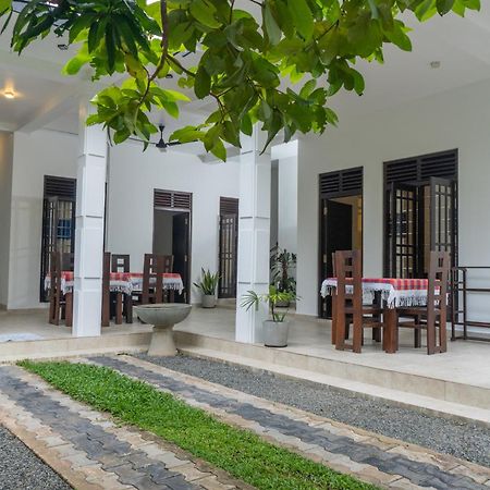 Blue Heaven Villa Ахангама Экстерьер фото
