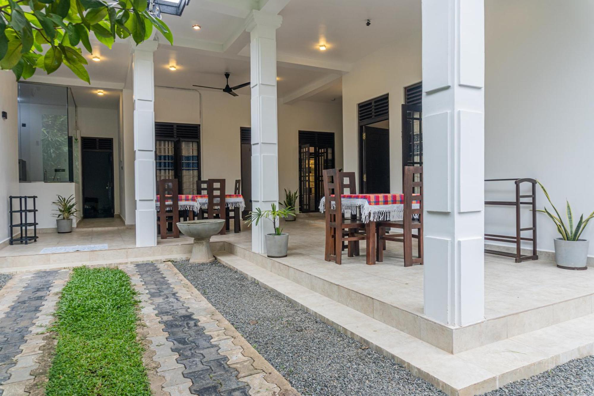 Blue Heaven Villa Ахангама Экстерьер фото